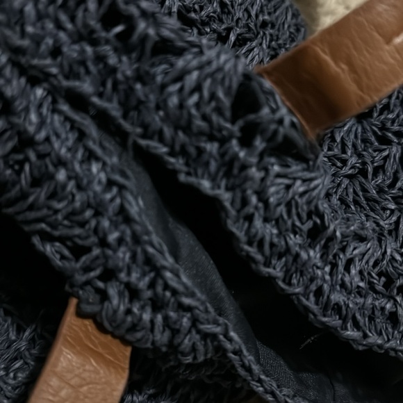 Large Merona Brand Woven Paper Tote Bag-Navy-Faux Leather Straps-Snap Closure - Picture 16 of 16